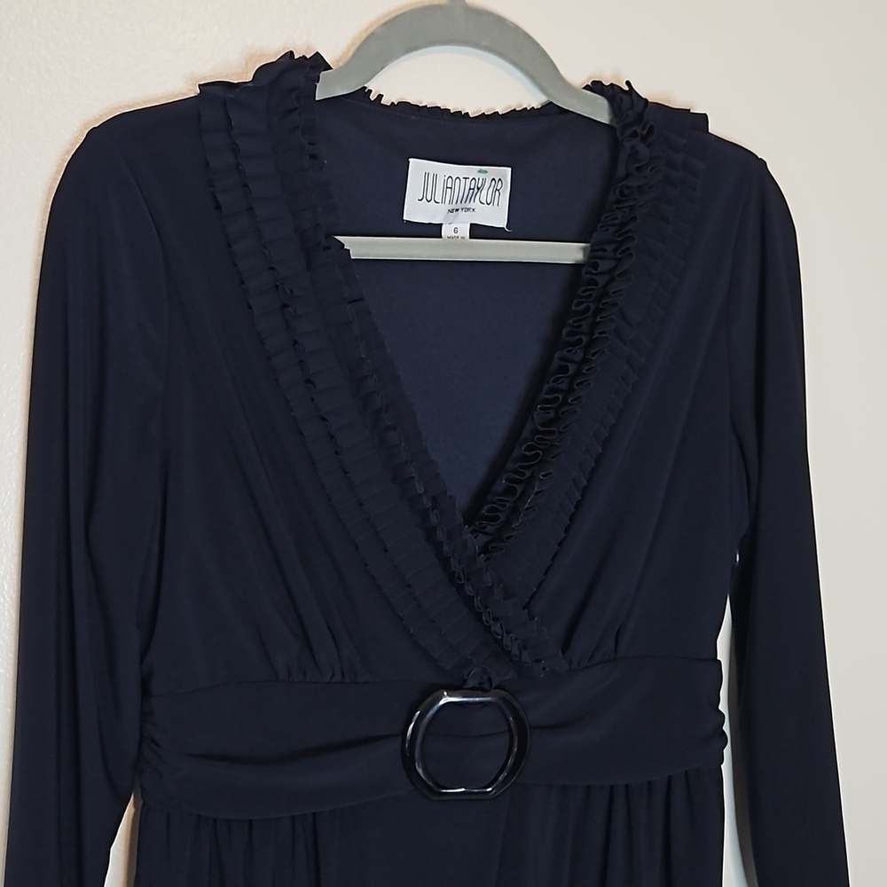 Julian Taylor Black Dress Size 6